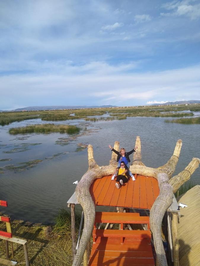 Uros Titikaka The Best Lodge Пуно Экстерьер фото